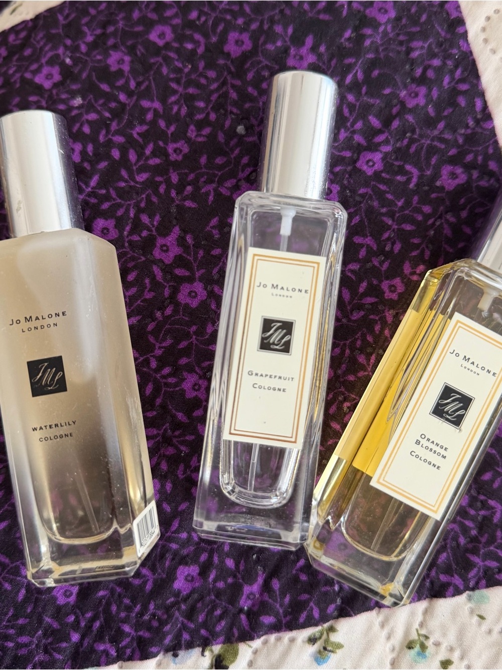 Jo Malone cologne set on purple
Price firm